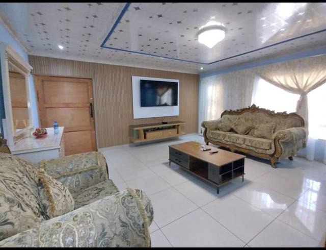 4 BEDROOM HOUSE FOR SALE IN KLIPRIVIER